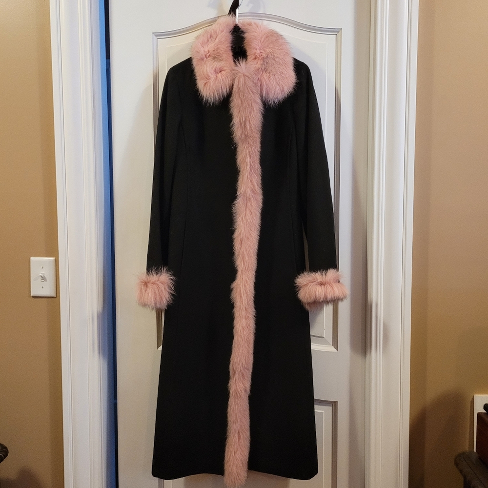 Nicole Miller Long Black Wool Coat with Faux Pink Fur Trim Size 4